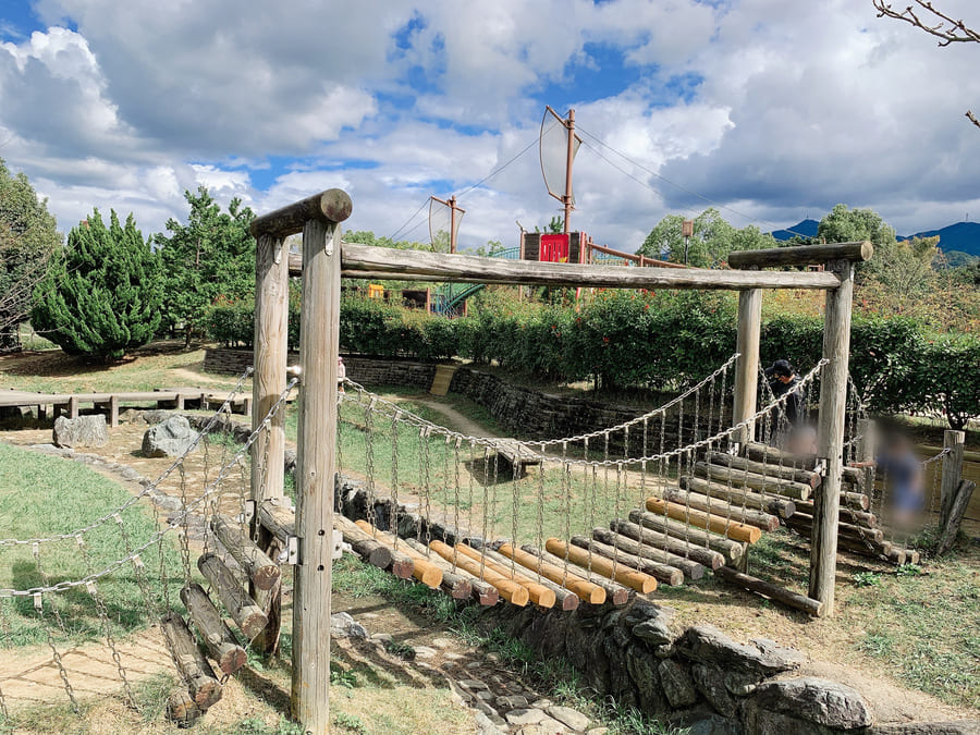 河野別府公園　吊り橋