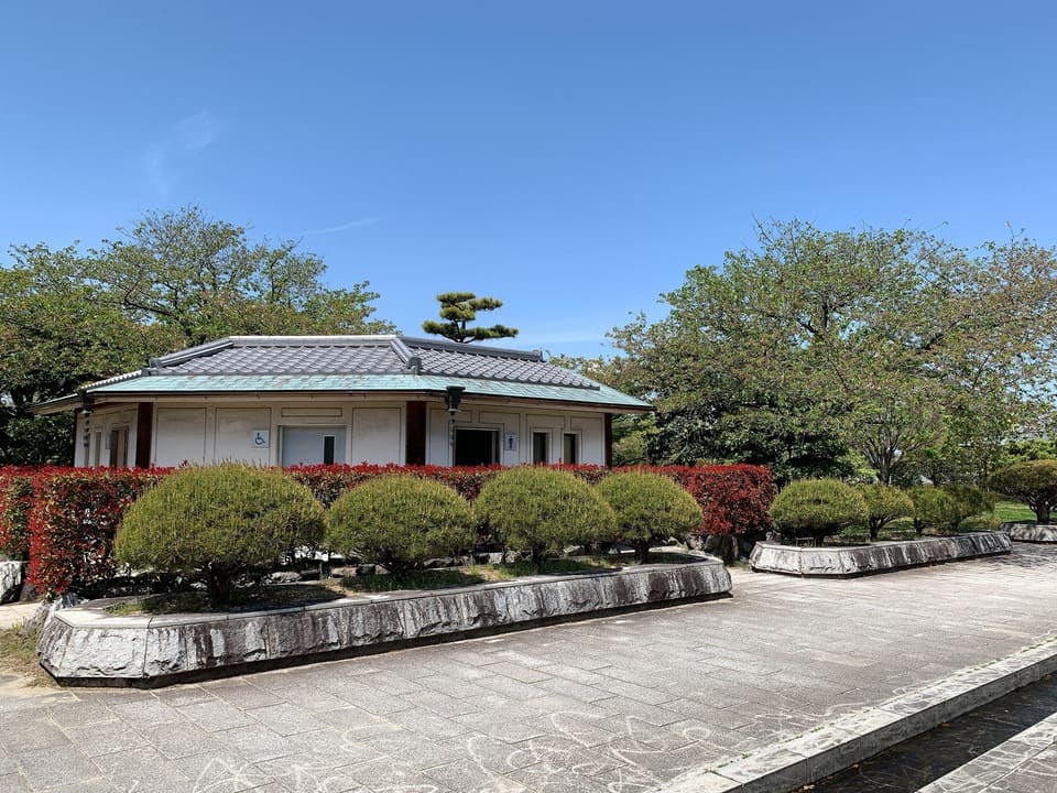 杖ノ淵公園トイレ